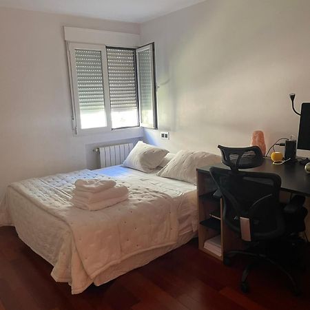Habitacion Amplia Con Bano A 5 Min Retiro Madrid Extérieur photo